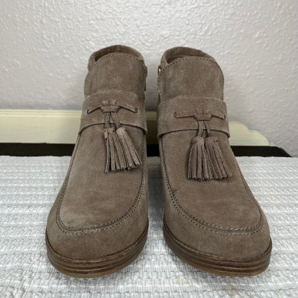 Nine West  Ellison Tassel Suede Leather Upper Ankle Chunky Boots SZ 9.5 M